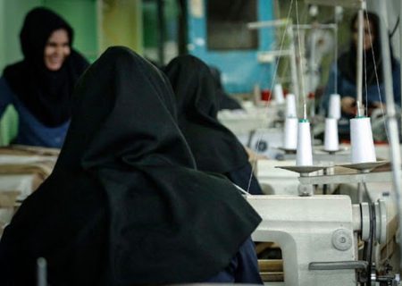 حمایت استانداری کرمان از طرح های زنان در جهت کارآفرینی