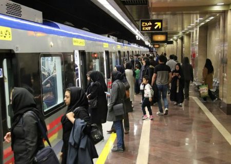 برپایی پایگاه مشاوره و روان‌درمانی در مترو تهران